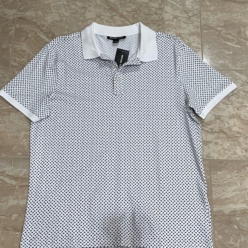 Michael Kors Men’s Short Sleeves Novelty Jersey. New with tags
